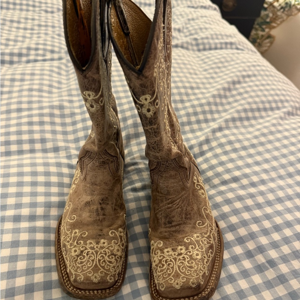 Corral Brown Embroidered Western Heeled Boots Teen Size 2 - Picture 6 of 7